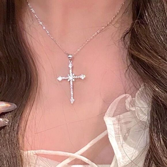 💎226💎Diamond Cross Necklace Pendant for Women and Girl’s - Picture 4 of 16